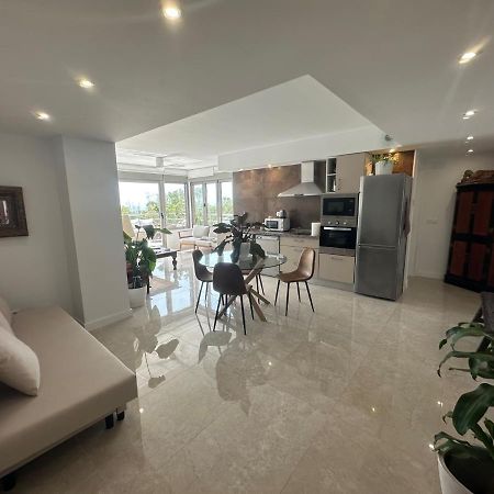 Ferienwohnung Penthouse Puerta De Pedregalejo Málaga Exterior foto