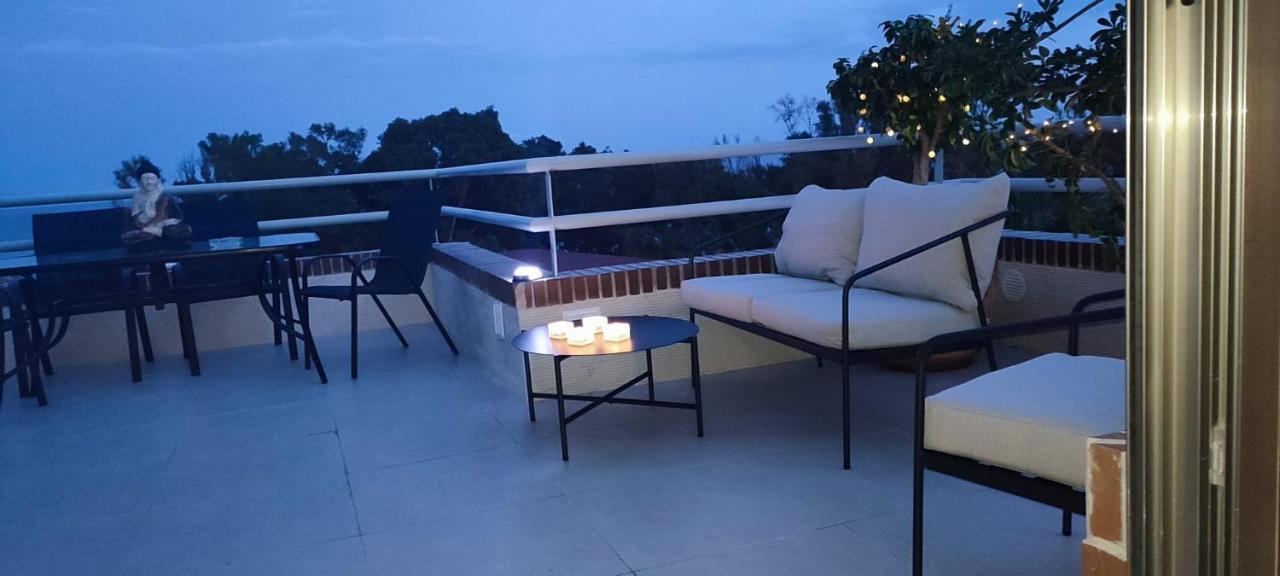Ferienwohnung Penthouse Puerta De Pedregalejo Málaga Exterior foto