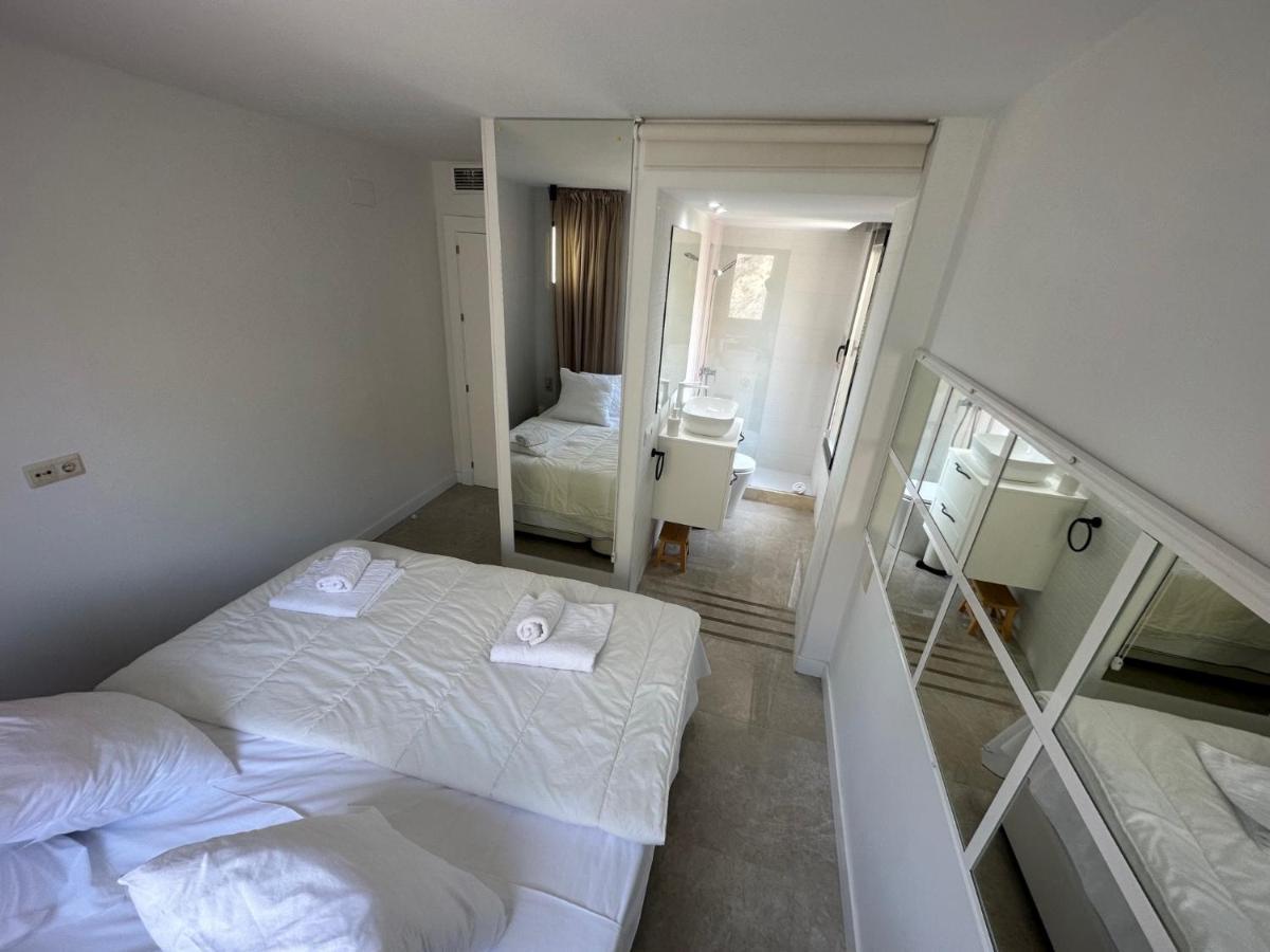Ferienwohnung Penthouse Puerta De Pedregalejo Málaga Exterior foto